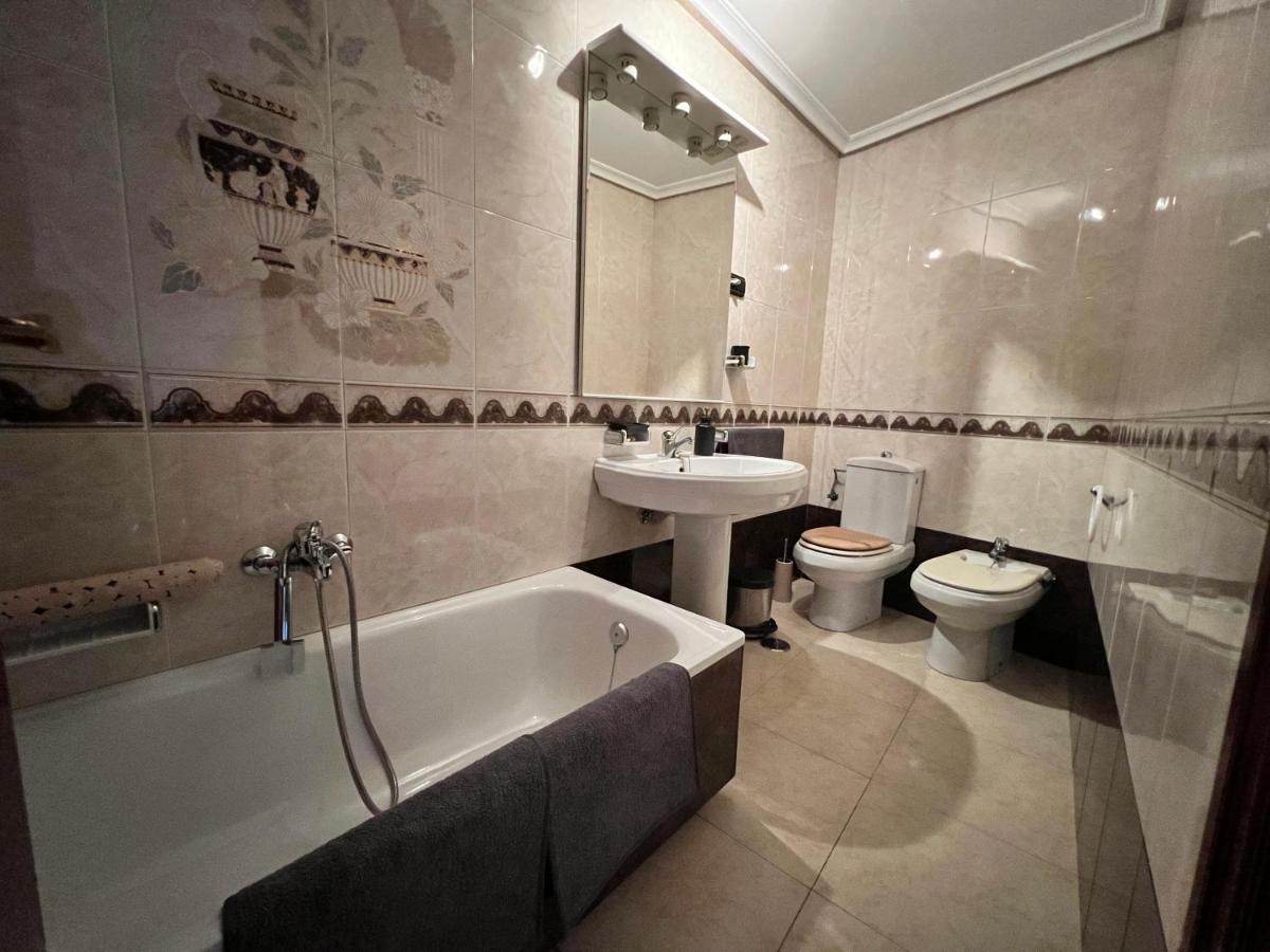 Las Parras House - Casa En Torredelcampo Екстериор снимка